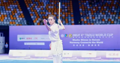 Khoảnh khắc hóa khói: Dương Thúy Vi giành HCV Wushu thế giới