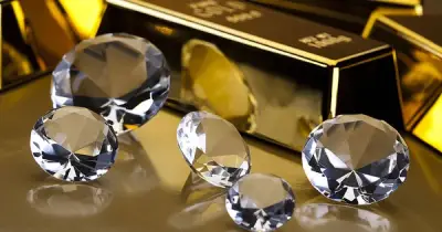 Kim cương không phải vàng phiên bản lấp lánh: Vì sao không thể tích lũy?