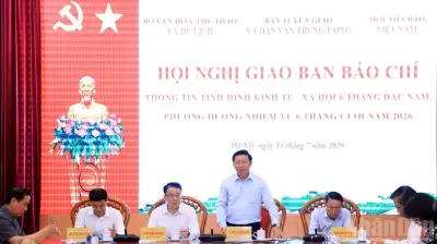 Kinh tế 6 tháng đầu năm tăng trưởng ấn tượng, GDP ước đạt 8,18%