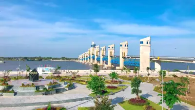 Lá chắn mềm bảo vệ nguồn nước bốn hệ thống thủy lợi phía nam