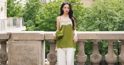 Lụa - Ngôn ngữ thời trang mềm mại và thanh lịch cho mọi phong cách