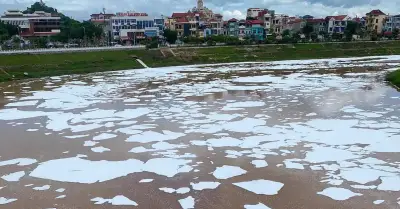 Lạng Sơn: Xác minh nguyên nhân bọt trắng xóa như băng trôi trên sông