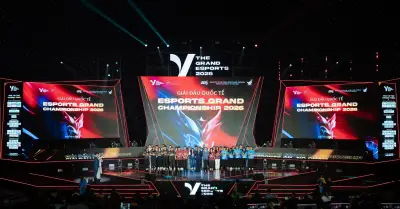 Đêm Gala Esports 2026 vinh danh các nhà vô địch quốc tế và Việt Nam