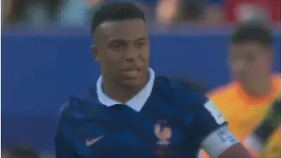 Mbappe văng tục, từ chối bắt tay sau trận thắng Paraguay ở World Cup 2026