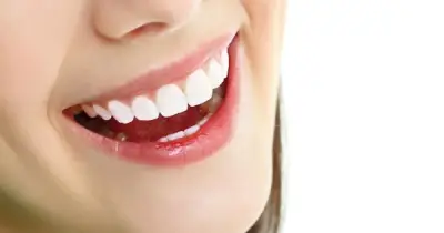 Minh bạch nguồn gốc răng sứ trở thành tiêu chuẩn mới trong nha khoa