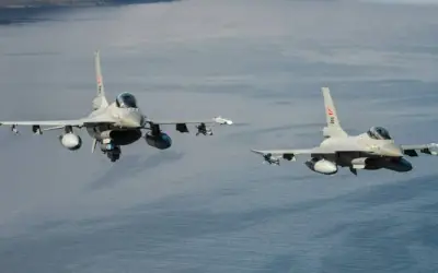 Na Uy viện trợ 92 xe bọc thép và 14 tiêm kích F-16 cho Ukraine