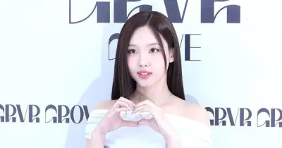Nayeon rời JYP? Mẹ đăng tâm thư xúc động giữa tin đồn TWICE tan rã