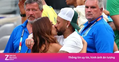 Neymar khóc, được vợ con an ủi sau khi Brazil bị Na Uy loại khỏi World Cup 2026