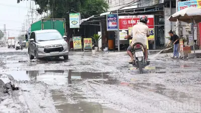 Đường Bưng Môn mới sửa chữa lại xuống cấp nhanh do xe tải trọng lớn