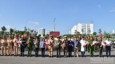 Đồng Tháp diễn tập xử lý tai nạn giao thông đặc biệt nghiêm trọng