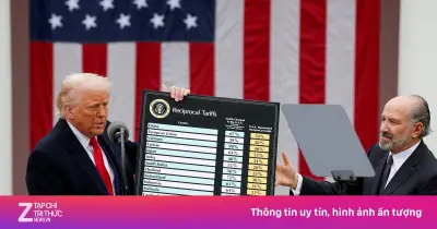 Ông Trump chuẩn bị áp thuế 100% với thuốc generic, gây lo ngại chuỗi cung ứng