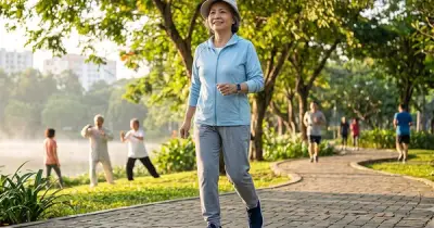 Người trên 60 tuổi nên đi bộ thế nào để tránh chấn thương?