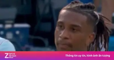 Olise 'Mr. Nonchalant' gây sốt với biểu cảm thờ ơ khi Pháp thắng Morocco