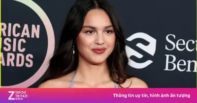 Olivia Rodrigo hẹn hò tài tử phố Wall Julian Croonenberghs