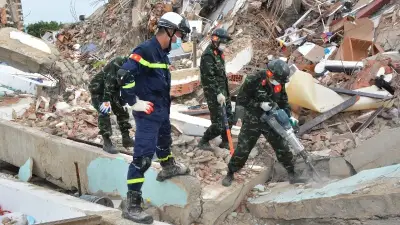 Đoàn cứu hộ Việt Nam đưa thêm 15 thi thể nạn nhân động đất Venezuela ra khỏi đống đổ nát