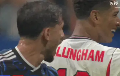 Paredes nổi giận với Bellingham gây sốt MXH ở bán kết World Cup