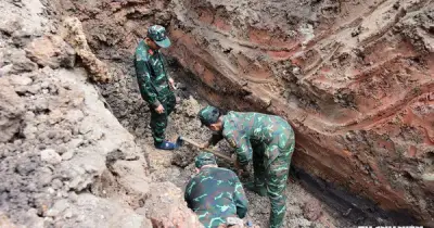 Phát hiện mộ tập thể 9 liệt sĩ tại công viên Lê Thị Riêng