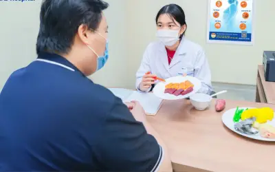 Phát hiện tiền ung thư thực quản từ dấu hiệu ợ chua, khó nuốt