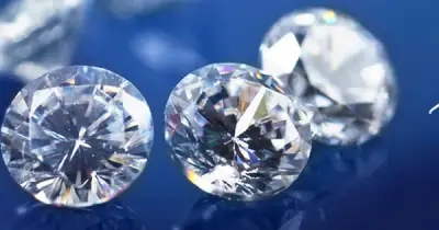 PNJ tiết lộ chính sách thu mua, đổi kim cương chi tiết cho khách hàng