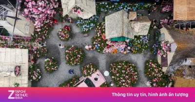Quán cà phê 'biệt thự đen' chi trăm triệu thay đổi concept hút giới trẻ