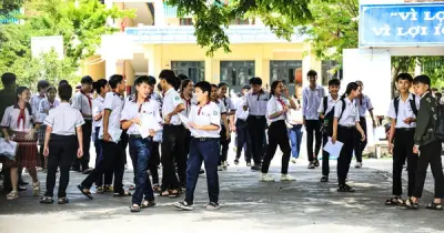 Quảng Ngãi bổ sung gần 2.000 chỉ tiêu tuyển sinh lớp 10