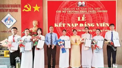 Từ 'con nuôi đồn Biên phòng' đến đảng viên trẻ: Hành trình vượt khó của em Hoàn