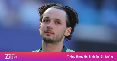 Thủ môn dự bị Man City lập kỷ lục chuyển nhượng tại Leeds United