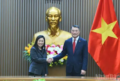 Thủ tướng Lê Minh Hưng tiếp Đại sứ Hoa Kỳ Jennifer Wicks