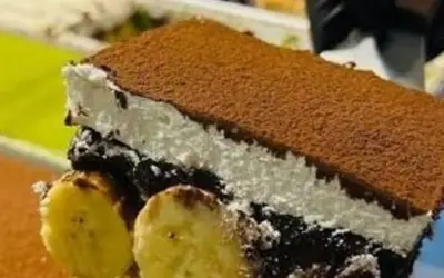 Tiệm bánh Phuket kiện khách 1 sao, tòa bác đơn, yêu cầu bồi thường 5 triệu baht