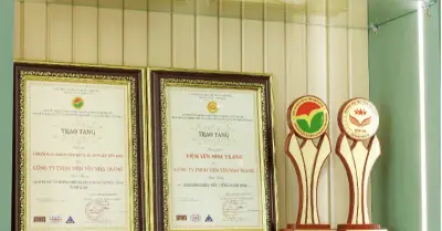Tiệm Yến Nha Trang nhận 2 biểu trưng danh giá năm 2026