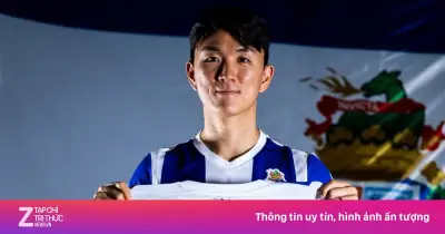 Tiền vệ Hwang In-beom gia nhập Porto theo hợp đồng 3 năm
