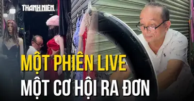 Tiểu thương U60 học livestream: 'Phiên chợ mạng' giữa lòng chợ Bắc Ninh