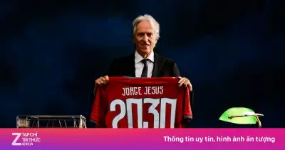 Tân HLV Bồ Đào Nha Jorge Jesus: Không ai đứng trên tập thể, kể cả Ronaldo