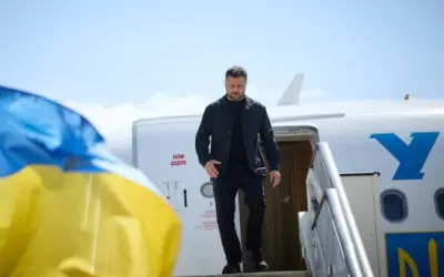 Tổng thống Zelensky gặp tân Thủ tướng Anh tại London, chuẩn bị sang Mỹ