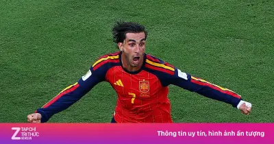 Torres tỏa sáng tại World Cup, Barca đau đầu giữ chân