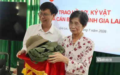 Trao trả kỷ vật cán bộ đi B sau 70 năm: Ký ức một thời hoa lửa