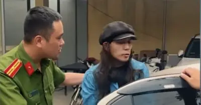 Truy bắt kẻ trốn cai nghiện đội tóc giả chạy 10 km