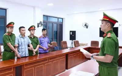 Tuyên Quang đề xuất thi lại môn Toán, Bộ GD&ĐT yêu cầu xác minh