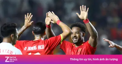 Tuyển Việt Nam thắng Myanmar 1-0 nhờ pha volley của Xuân Son