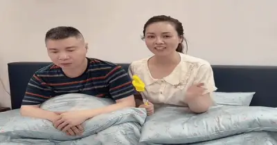 Vợ NSND Công Lý gây tranh cãi vì thái độ với chồng trong clip TikTok