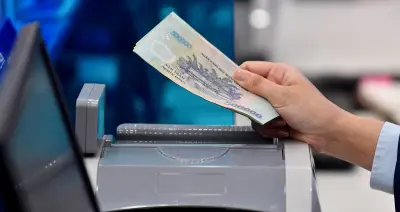 Vay 200 triệu đồng trong 60 tháng: Số tiền trả mỗi tháng và tổng lãi phải trả