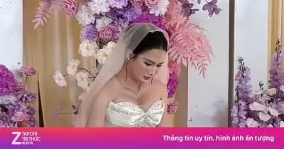 Video chú rể 'đau đầu' nhìn cô dâu ôm laptop trong lễ cưới gây bão mạng