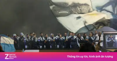 Video tuyển Argentina trở về trong sự chào đón của hàng vạn CĐV