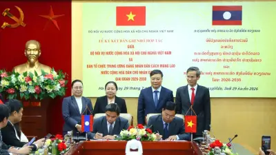 Việt Nam và Lào ký Bản ghi nhớ hợp tác giai đoạn 2026-2030 về quản trị nhà nước