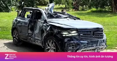 Volkswagen Touareg 'sống sót' sau tấn công tên lửa, vẫn khởi động được