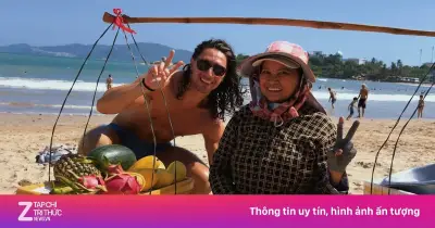Xử lý bà bán hoa quả nổi tiếng Nha Trang: Không ngoại lệ nhưng tính sinh kế lâu dài