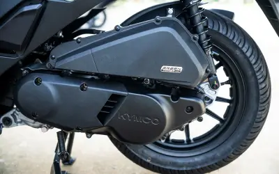 Xe ga 150cc KYMCO Skytown 150 giá 72 triệu, ABS 2 kênh, TCS cạnh tranh SH