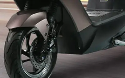 Xe máy điện EVGO C giá 18,7 triệu: Thiết kế thể thao, động cơ Bosch, phanh đĩa trước