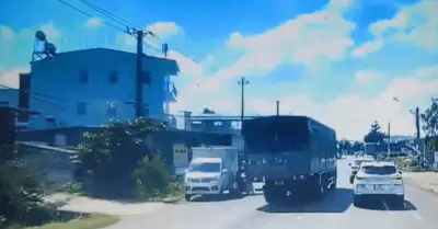 Đề xuất cấm mượn làn ngược chiều sau loạt tai nạn thảm khốc