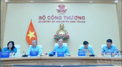 Xuất khẩu 6 tháng đầu năm 2026 tăng trên 20%, nhập siêu gần 17 tỷ USD